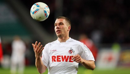 开云体育网址-史上最高薪的自由球员交易是谁主导？，自由球员身价是什么